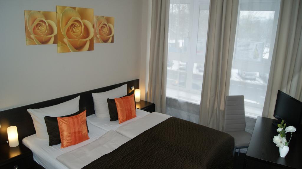 Hotel Pension Eberty Berlin Ngoại thất bức ảnh